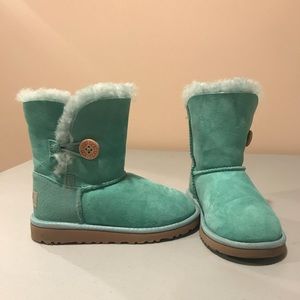 Youth UGG boots